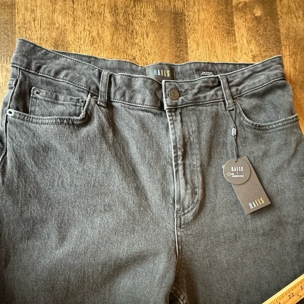 Rails The Sunset High Rise Slim Flare Black Jeans Size 32 - Picture 6 of 14